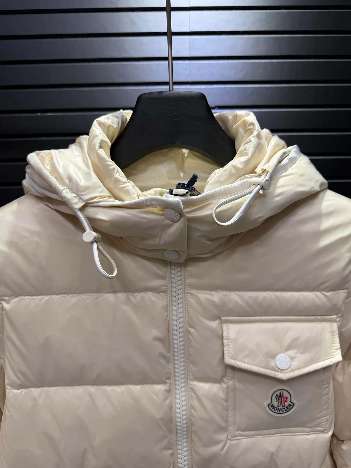 Moncler Andro ， ， 。 ， ， 1:1 ， ： / / Blue/Black Size：123